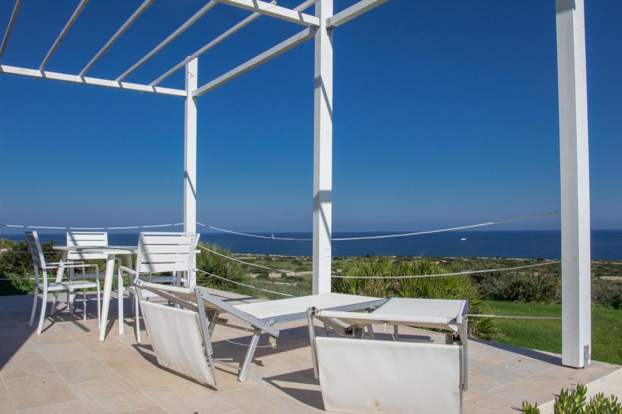 Casa Vacanza Casa Nel Sole Isola  Екстериор снимка