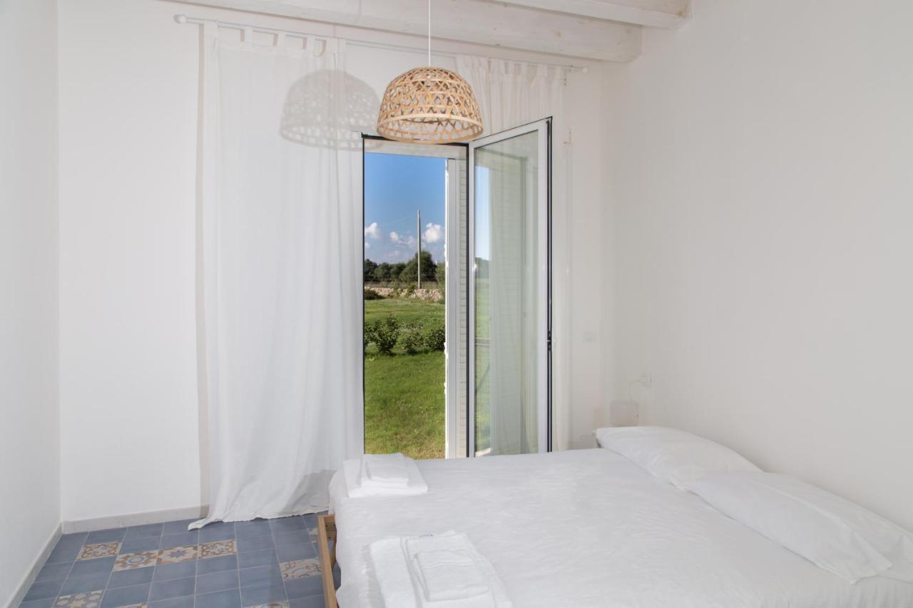 Casa Vacanza Casa Nel Sole Isola  Екстериор снимка